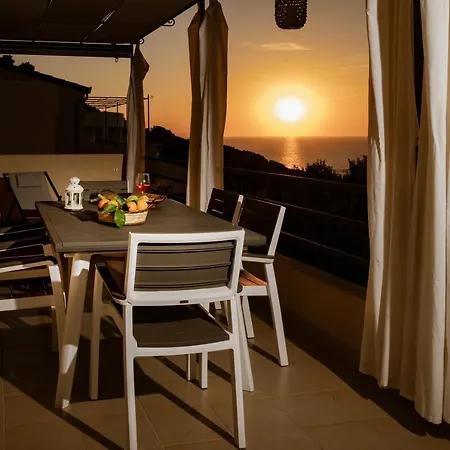 Orizzonte Blu Apartman *